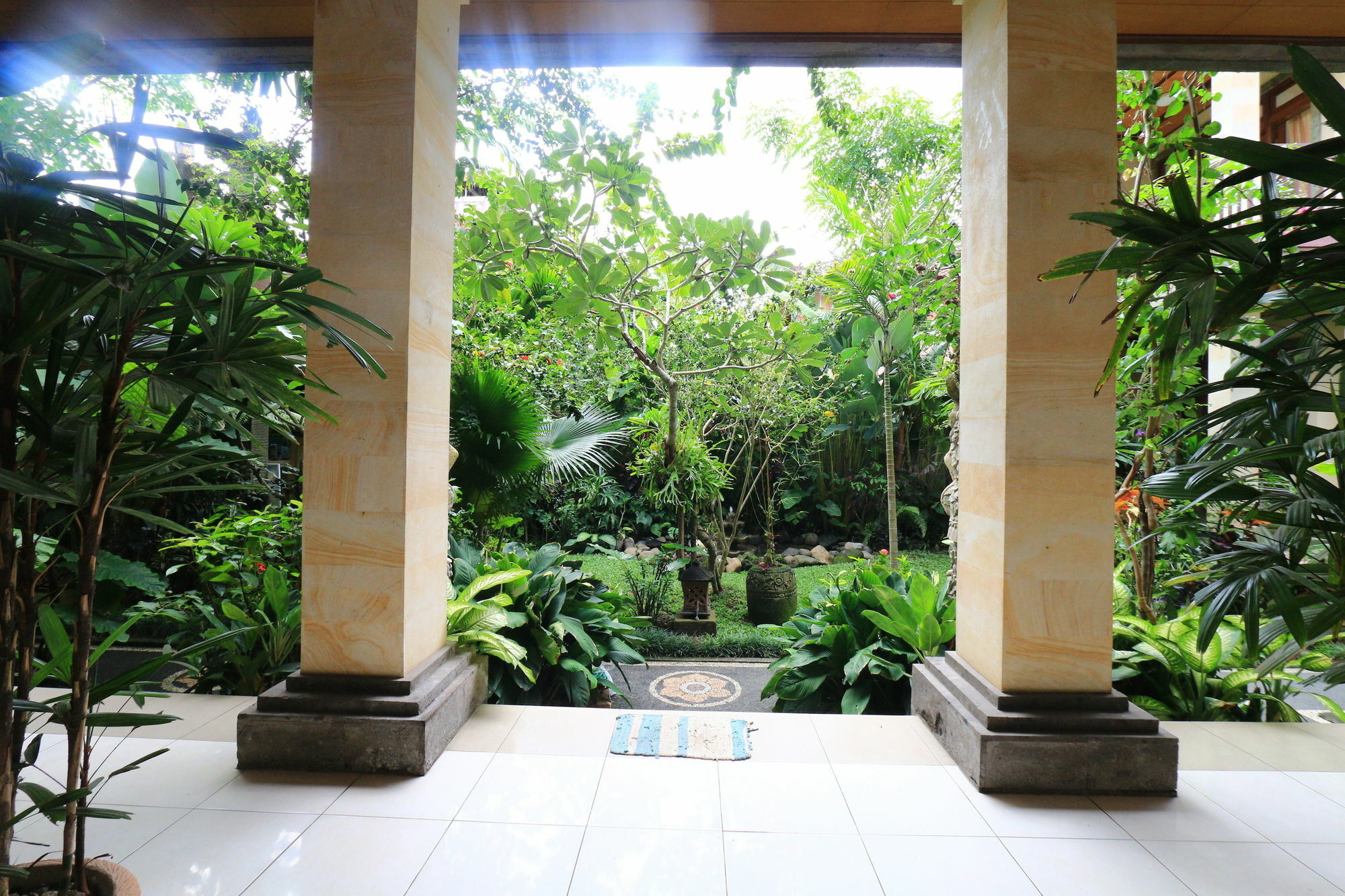 Frangipani Bungalow Ubud  Bagian luar foto