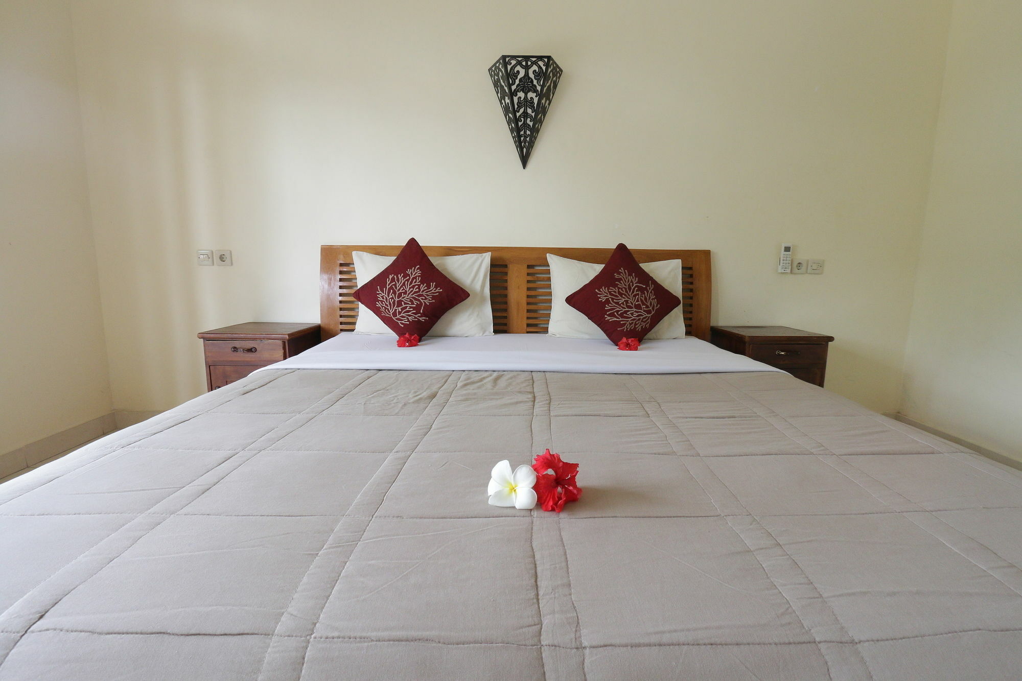 Frangipani Bungalow Ubud  Bagian luar foto